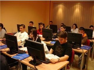 Aulas con ordenador por alumno